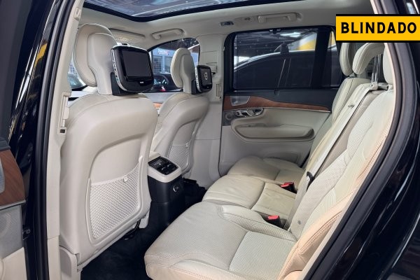VOLVO XC90 2.0 T8 HYBRID INSCRIPTION AWD GEARTRONIC 2017/2018
